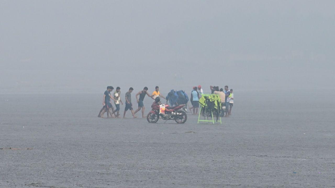 IN PHOTOS: Smog, winter haze witnessed at Gorai beach in Mumbai