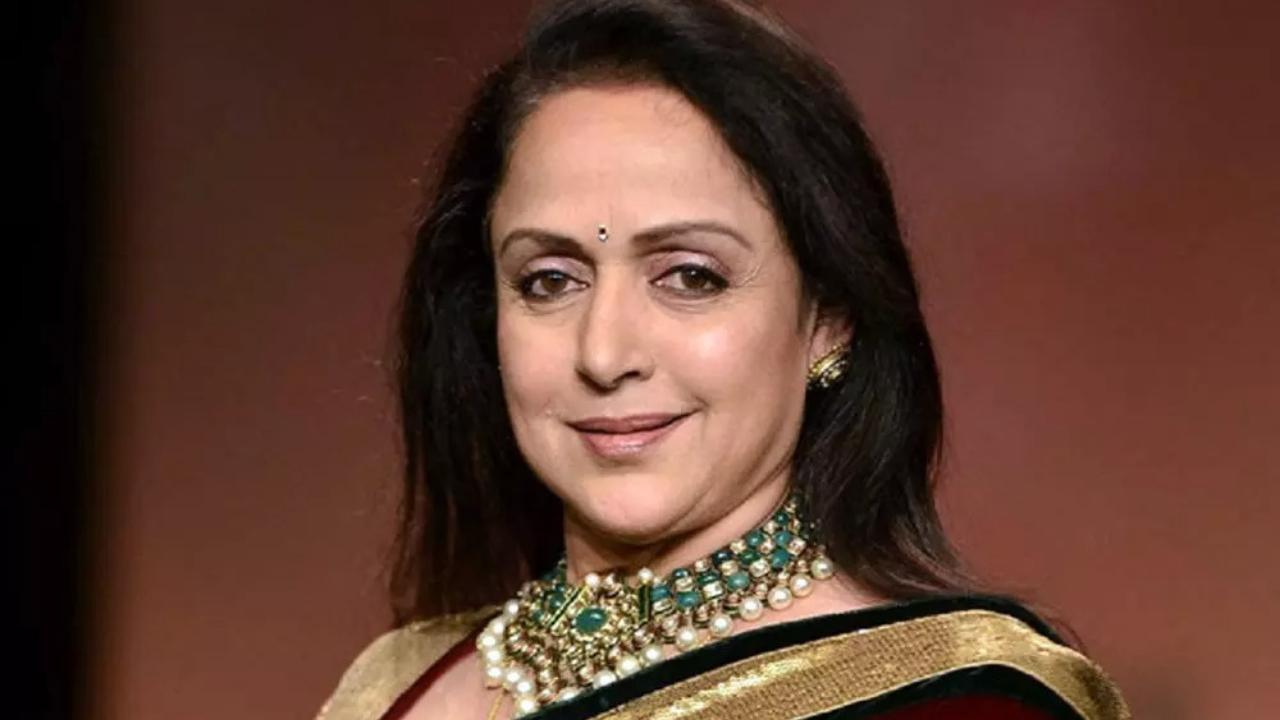 Hema Malini has this to say about the film 'The Sabarmati Report'