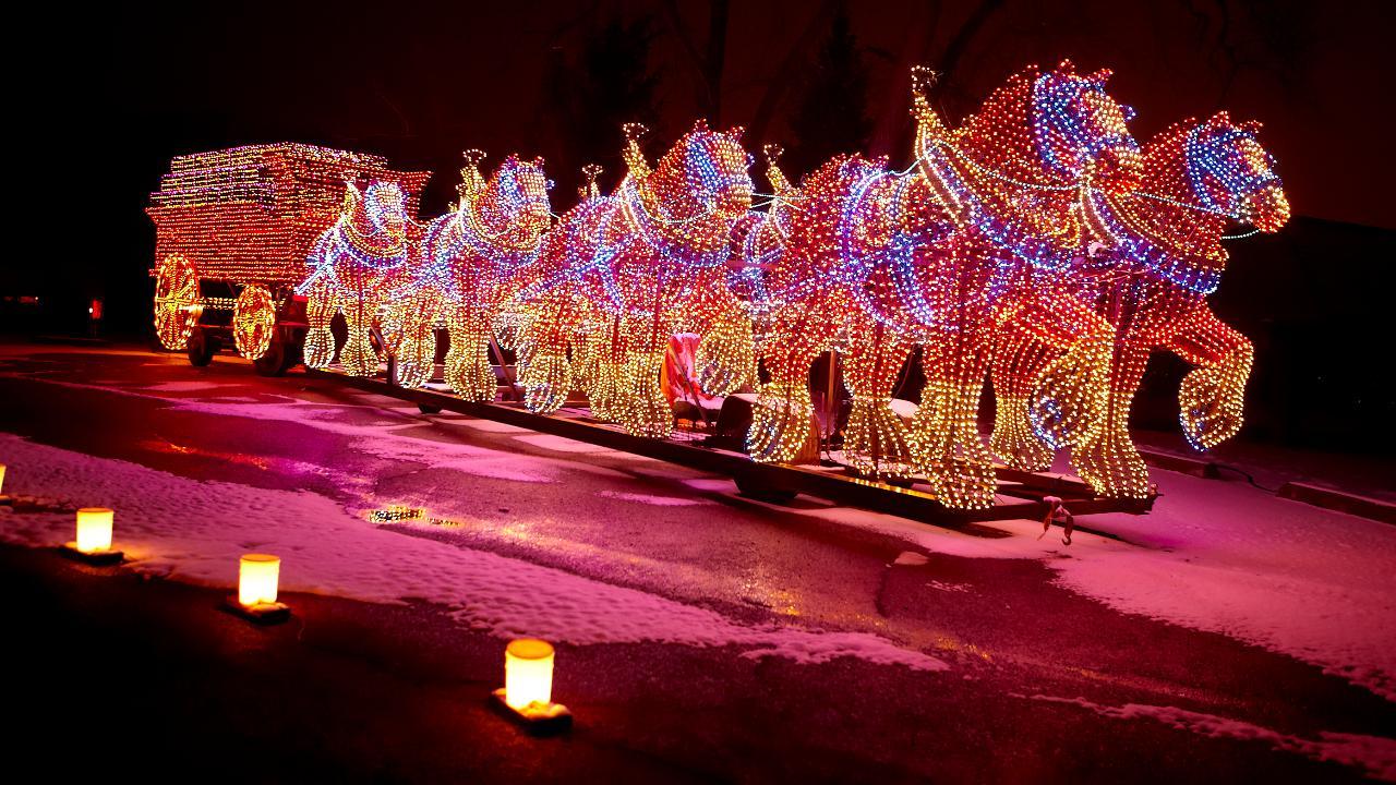 Celebrating Christmas in Illinois? 5 exciting things to do while you are there