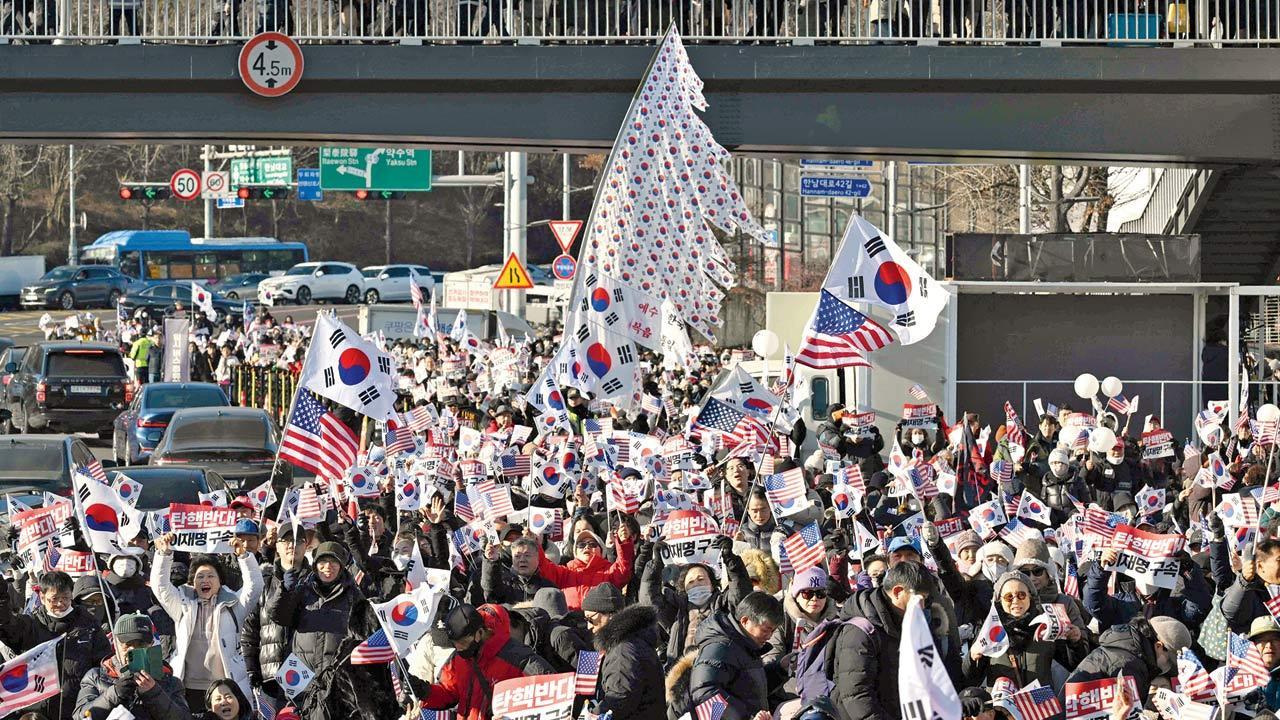 Impeached president Yoon Suk Yeol to be detained