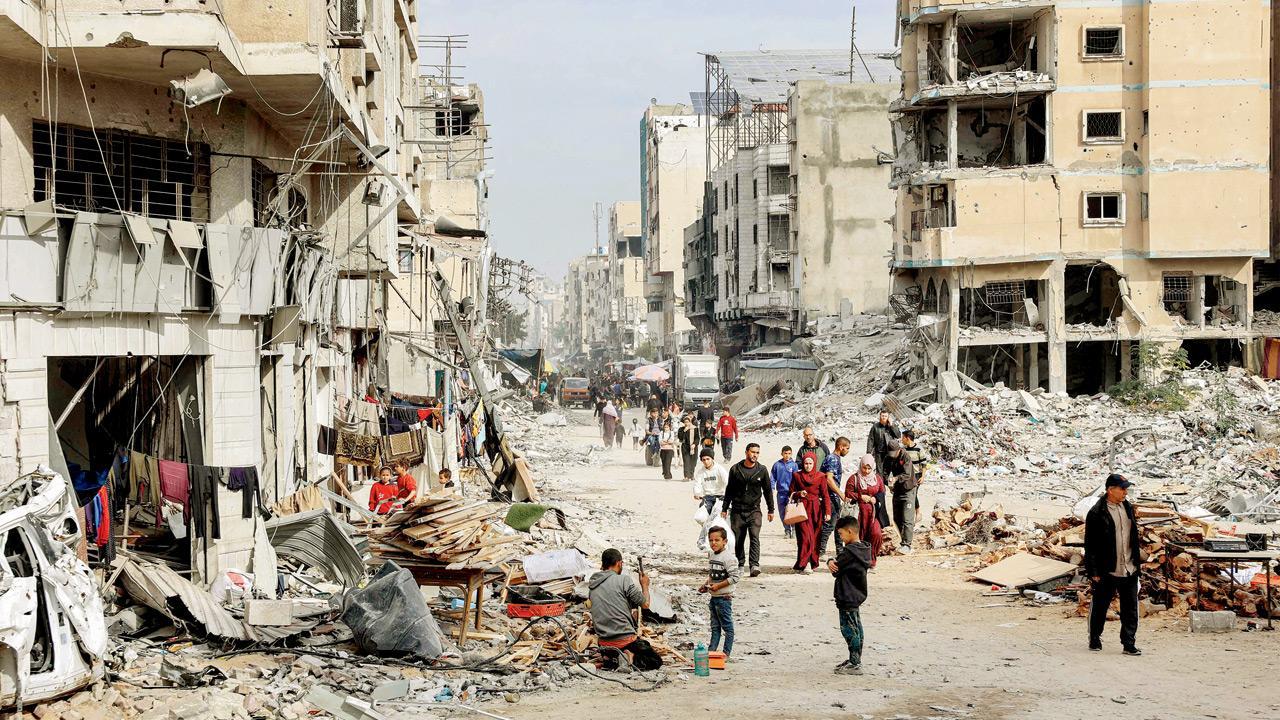 Israeli airstrikes kill 28 in Gaza, including 7 children