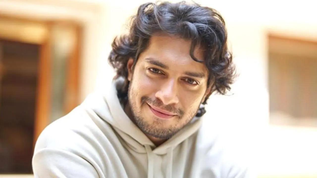 Junaid Khan on comparisons with father Aamir Khan: We'd never play similar kinds of characters