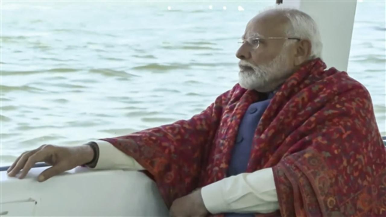 The Prime Minister began his visit with a river cruise on the Sangam, the confluence of the Ganga, Yamuna, and Saraswati rivers. Modi’s visit marks the start of a series of development initiatives aimed at enhancing Prayagraj's infrastructure for the 2025 Maha Kumbh.