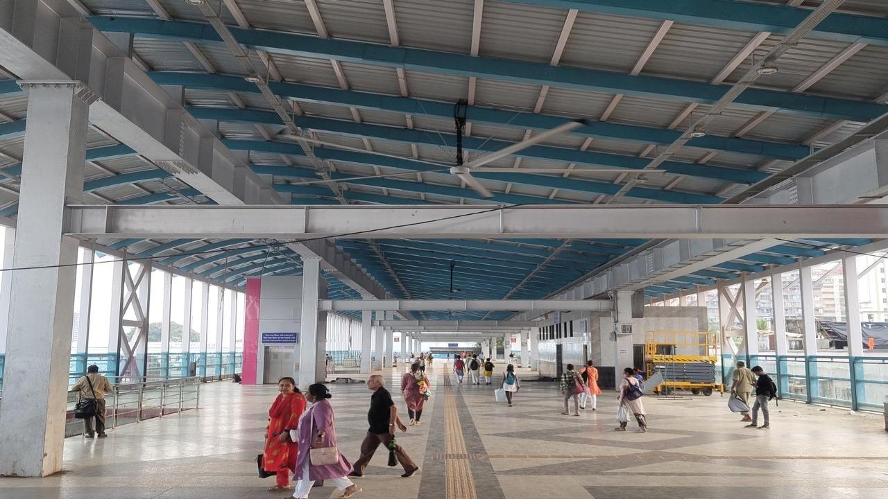 With a payback period of five and seven years, respectively, Khar Road and Bhayander stations on the western line were found feasible by the consultant having potential for retail/food and beverage outlets 
