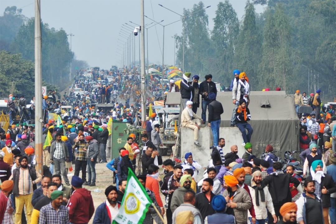 Farmers resume 'Delhi Chalo' march; security tightened at Shambhu border