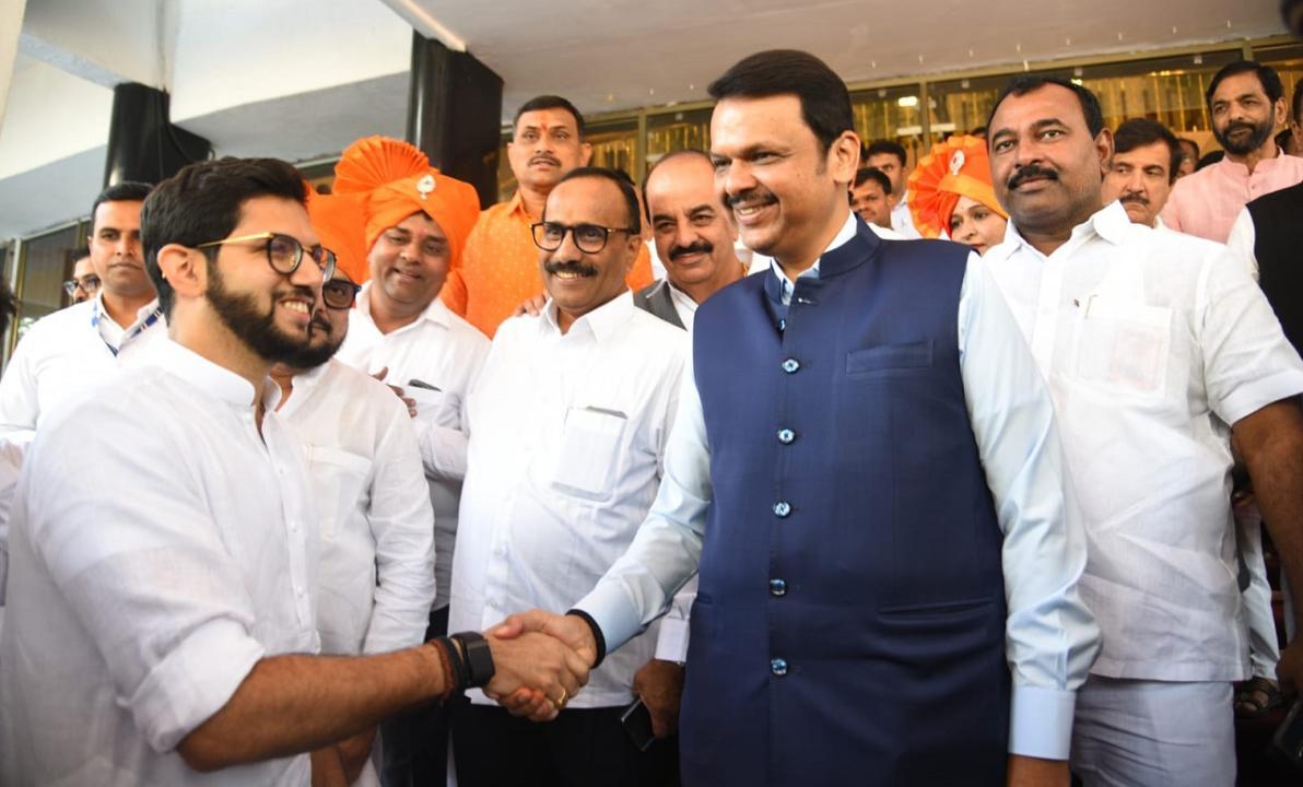 Opposition boycotts proceedings of special session in Maharashtra Legislature
