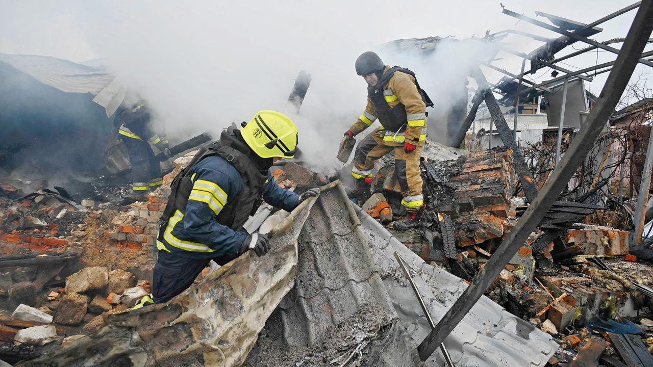 Russia targets Ukrainian energy infra in massive Christmas Day attack