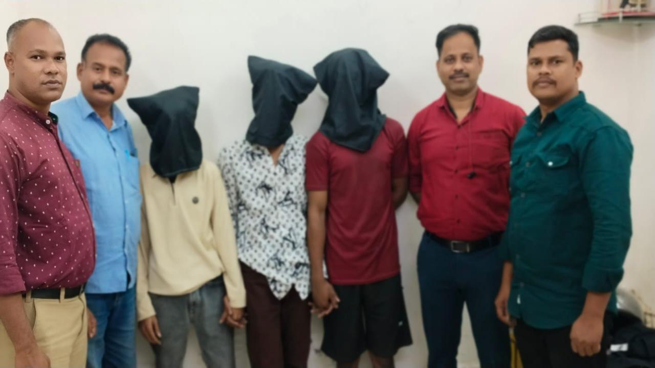 Mumbai: Three bike-borne men rob Wadala residents of Rs 30,000 at knifepoint, arrested
