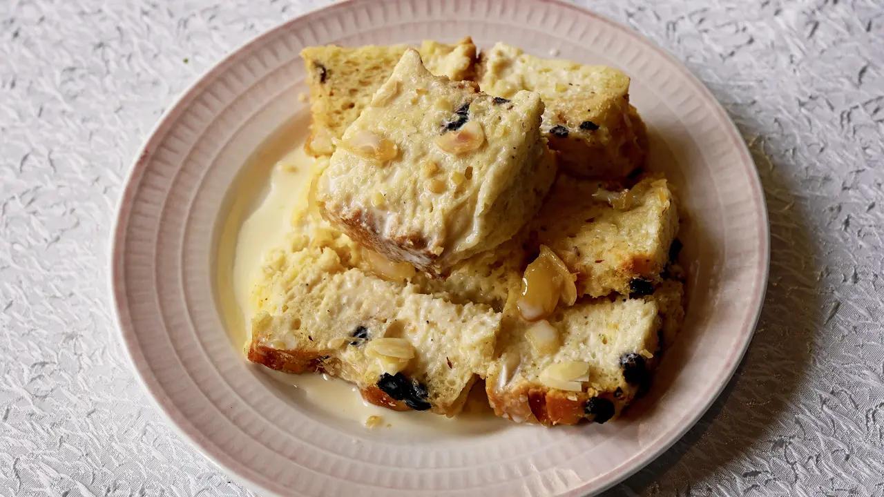 Christmas Bread and Butter pudding, Monkey Bar, Bandra