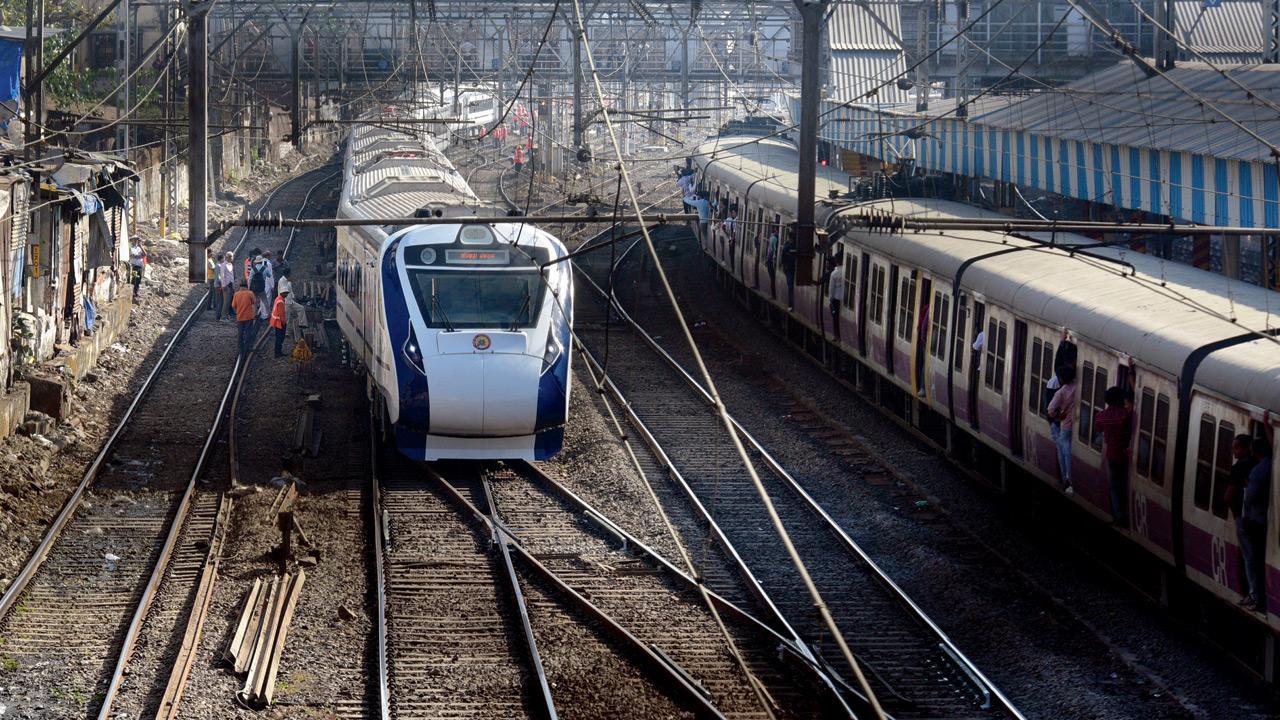 Mumbai-Goa Vande Bharat train deviates to Kalyan due to snag, delayed by 1.5 hours