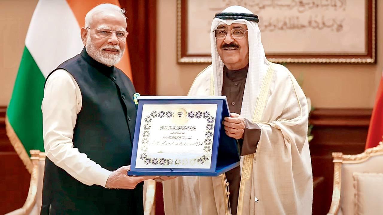 PM Narendra Modi holds talks with top Kuwaiti leadership
