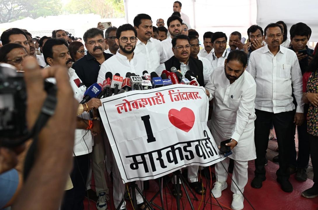 Oppn members boycott oath as MLAs in Maharashtra assembly to protest EVM misuse