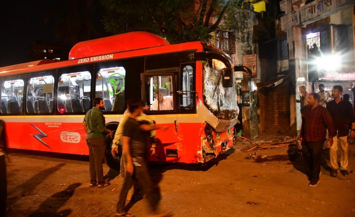 BEST curtails Mumbai bus route after Kurla bus crash