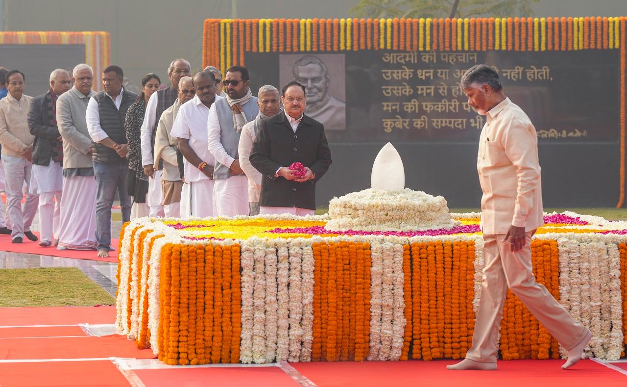 Union ministers, including Amit Shah and J P Nadda, besides BJP allies such as Andhra Pradesh Chief Minister N Chandrababu Naidu and Union ministers Lalan Singh of the JD(U) and Jitam Ram Manjhi of HAM(S) paid homage to the BJP stalwart at 'Sadaiv Atal'