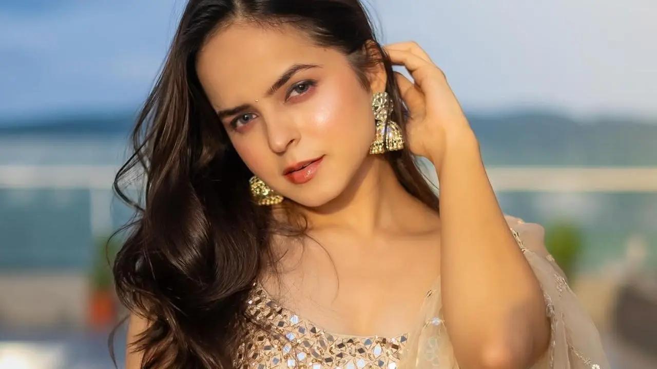 Asit Modi's Taarak Mehta Ka Ooltah Chashmah often grabs headlines. Recently, it made news when Palak Sindhwani (Sonu Bhide) left the show, reportedly accusing the makers of emotional blackmail and threatening her with consequences.