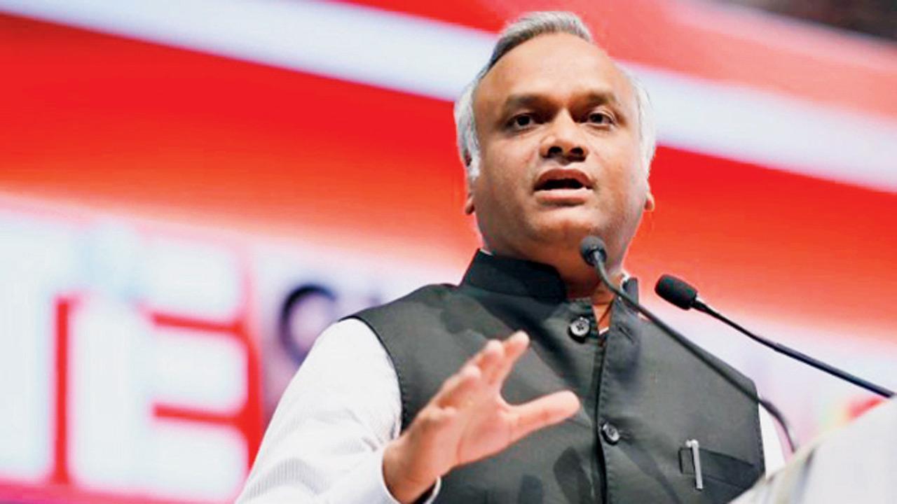 Police book Priyank Kharge’s close aide, 5 others