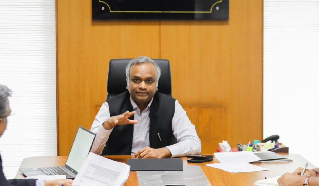 Enslaved Directorate, puppets of BJP govt: Priyank Kharge attacks ED over MUDA case