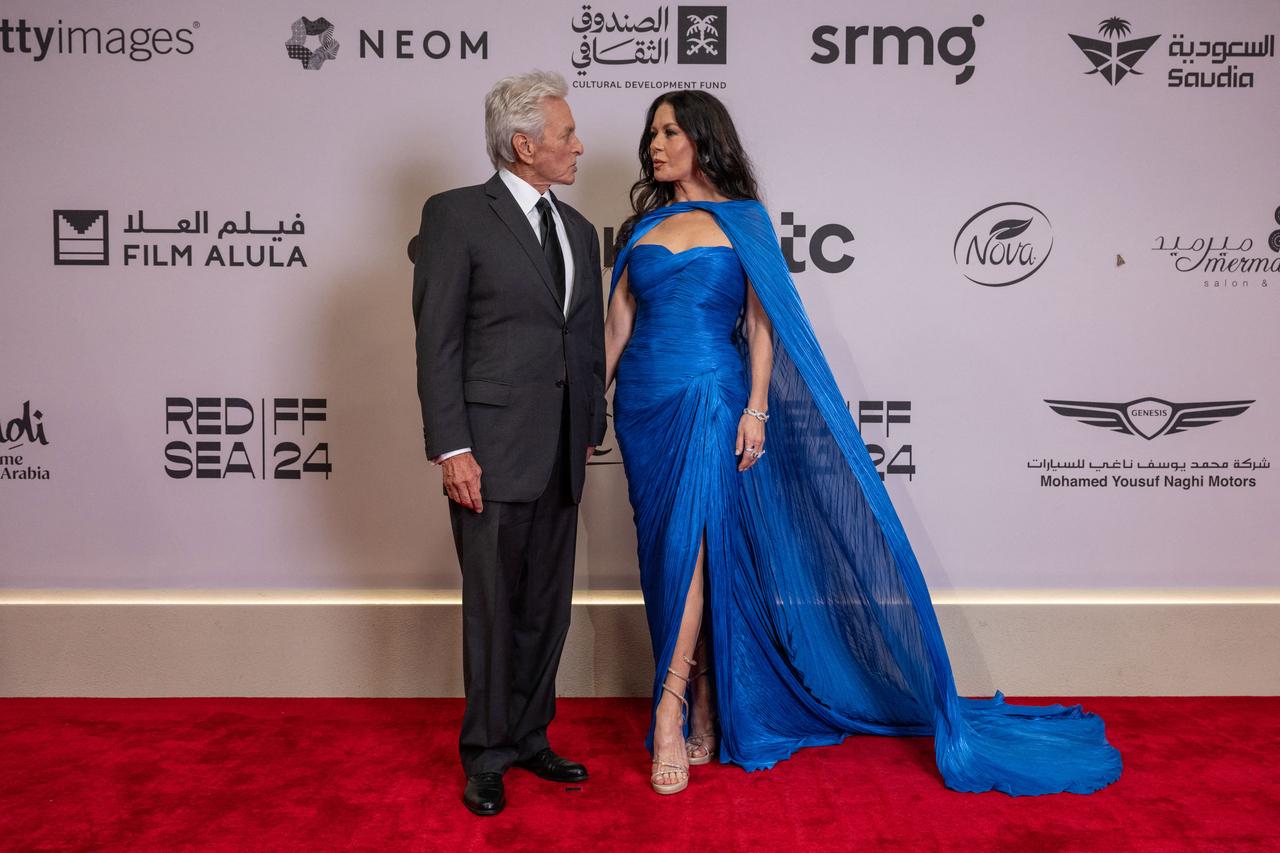 Michael Douglas and Catherine Zeta-Jones make for a striking pair on the red carpet