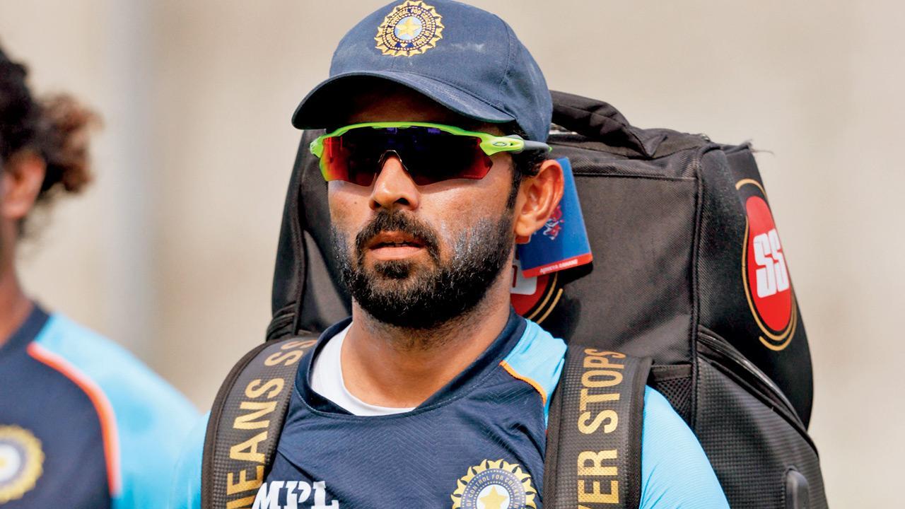 Rahane’s 84 powers Mumbai into semis; Delhi oust UP