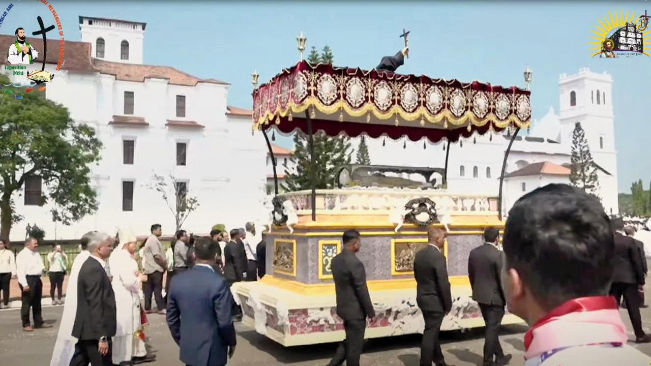 The relics are carried in the cart built by the Sequeira brothers. PIC COURTESY/WIKIMEDIA COMMONS, Youtube