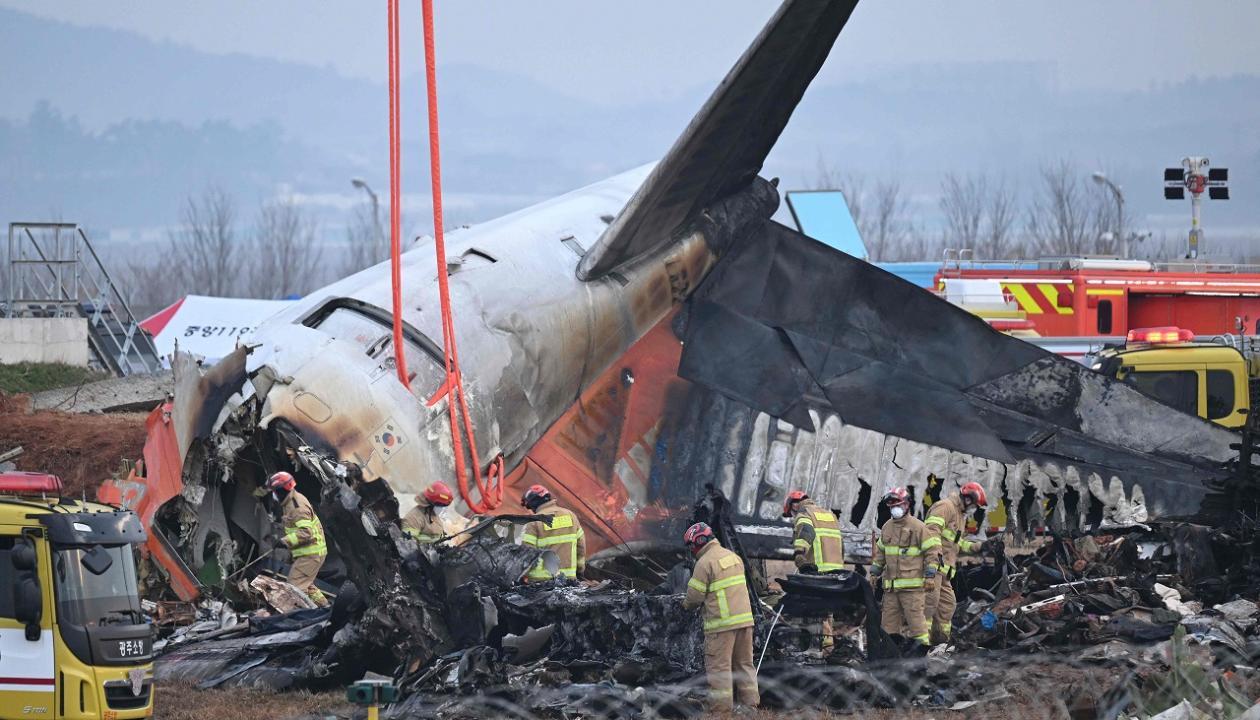 South Korea plane crash: US sends investigators to probe cause