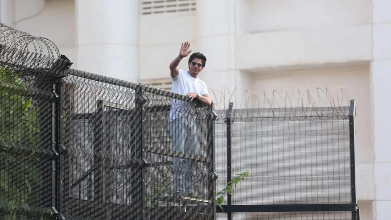 SRK to add two new floors to his bungalow Mannat, seeks permission from MCZMA