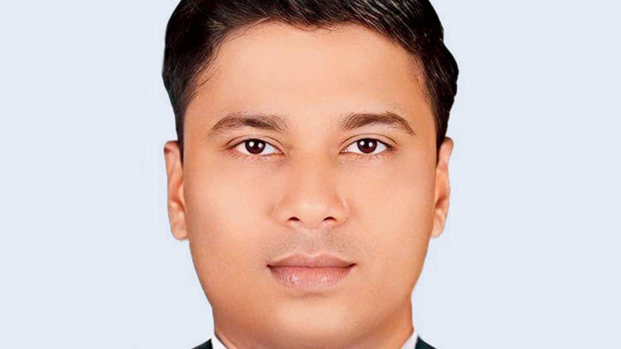 Advocate pursuing MPhil alleges Mumbai University's law department tampered with his answer sheets