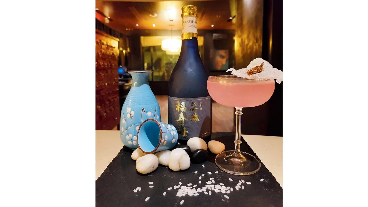 Masako
Masako (Rs 1,250) is spiked with herbal tea blend with chamomile, jasmine, rose and lavender, citrus, mushroom infusion and fresh lychee juice, and is named after the Empress of Japan.AT Dashanzi, JW Marriott Mumbai Juhu. CALL 66933344