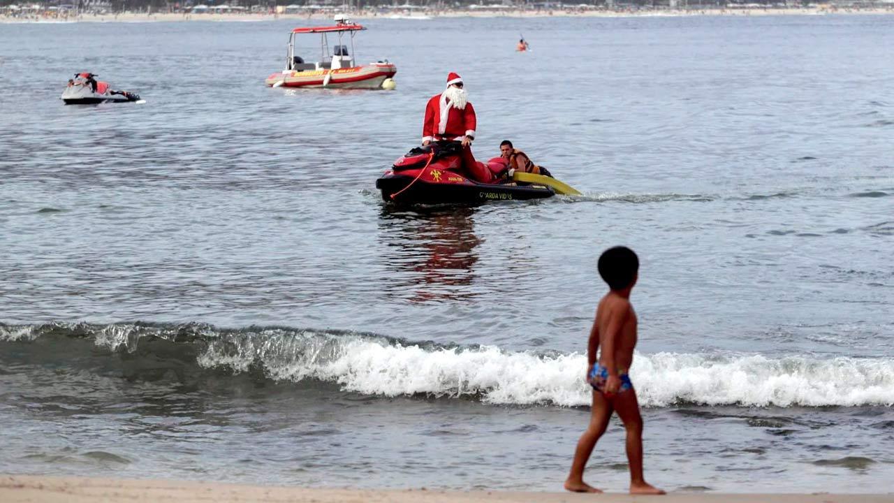 Santa picks jet ski over sleigh