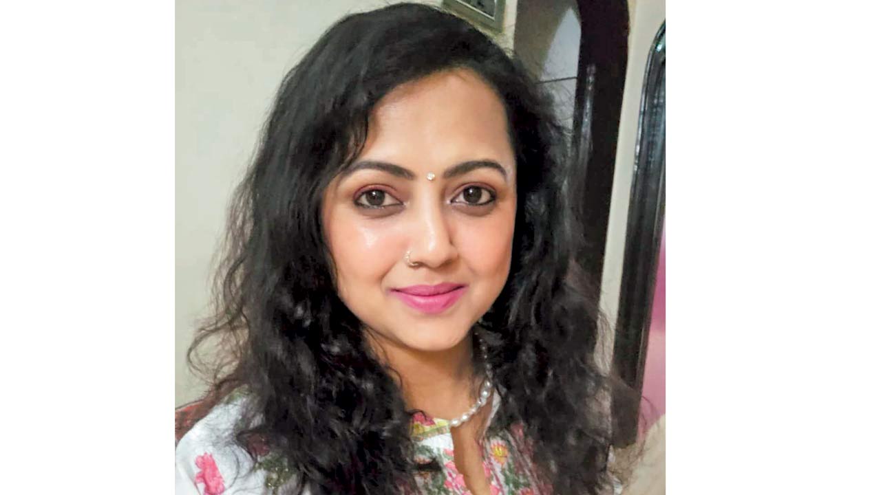 Sucheta Urankar, assistant manager, 37, Kalamboli. 