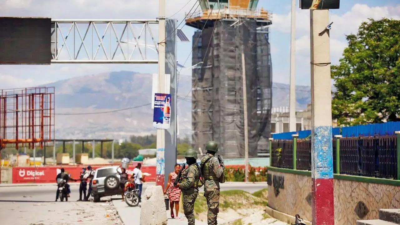 Haiti gang attack on journalists covering hospital reopening leaves 2 dead, several wounded