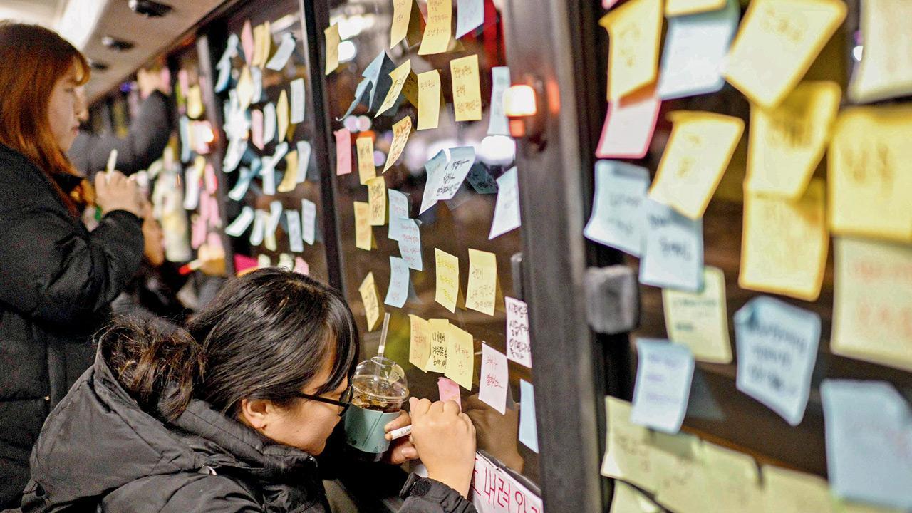 South Korean leaders seek to ease tumult