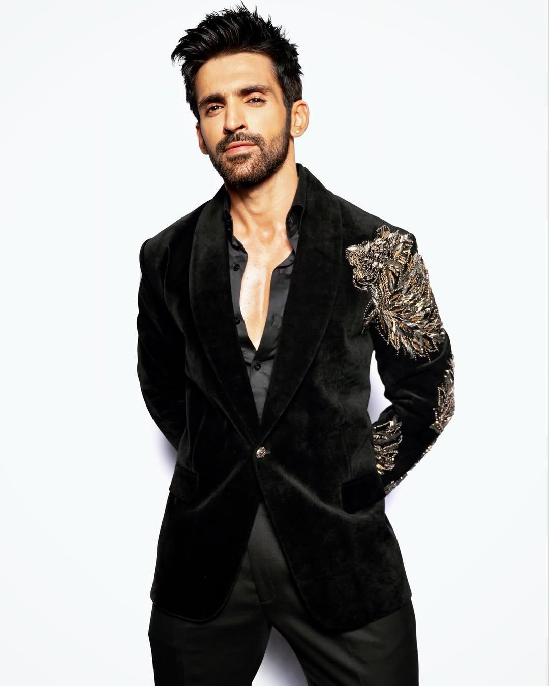 Arjit Taneja (Kaise Mujhe Tum Mil Gaye):
One resolution I often find myself repeating every year is maintaining a consistent fitness routine despite my busy work schedule and some me time. As someone who’s always been passionate about health and wellness, I start strong, but somewhere along the way, the shoots, travel, and long hours tend to throw me off track. It’s not just about physical fitness but also about finding time for myself amidst the chaos. This year, I have decided to give it a more structured approach—focusing on achievable goals like a quick workout session, even if it’s just for 35–40 minutes, and prioritising a nutritious diet when I can’t hit the gym. I’ve also realised that fitness is a lifestyle, not a checklist. Repeating a resolution doesn’t mean failure—it means perseverance. It has taught me to be kind to myself and celebrate the little wins along the way.