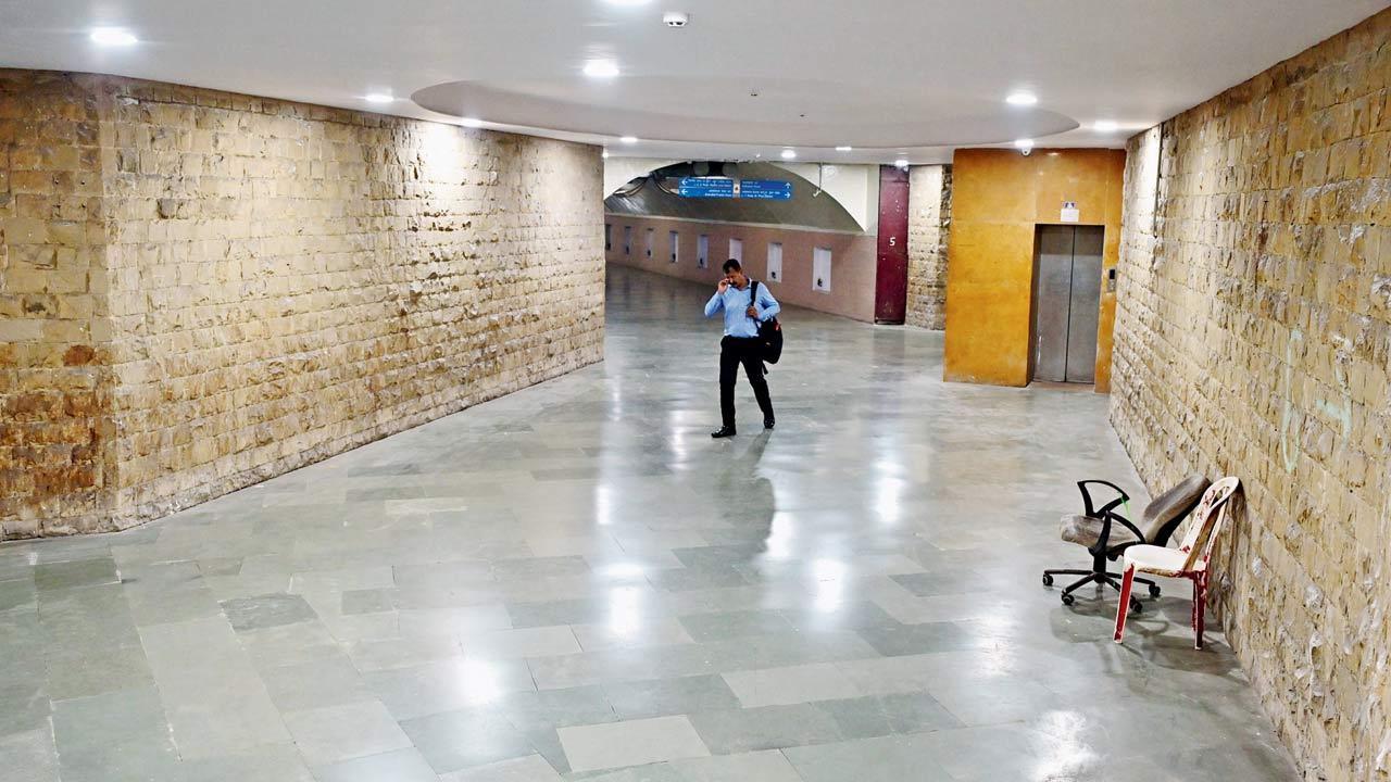 Mumbai Subways: Those in city better maintained than in suburbs