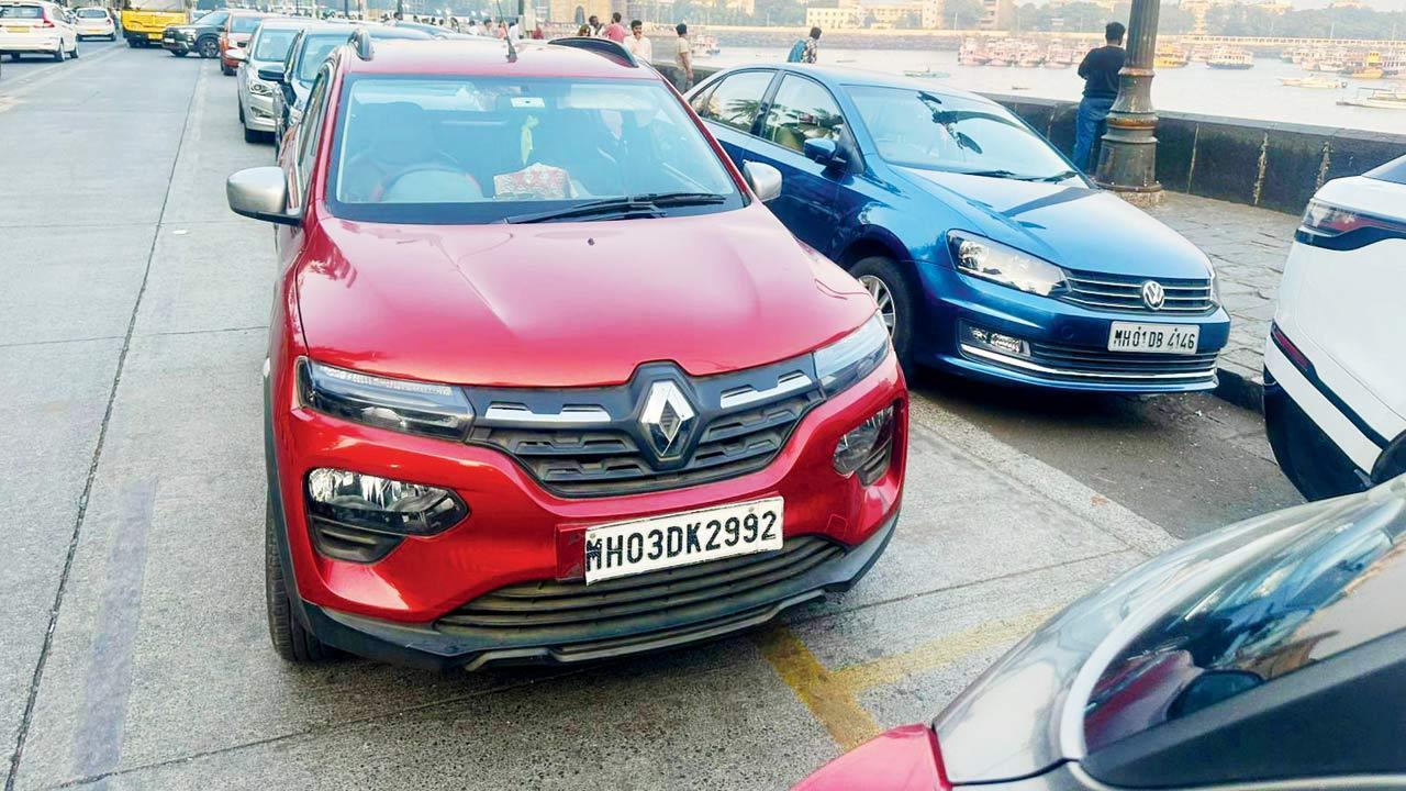 Mumbai: Pay-and-park mafia make Colaba unliveable, say residents