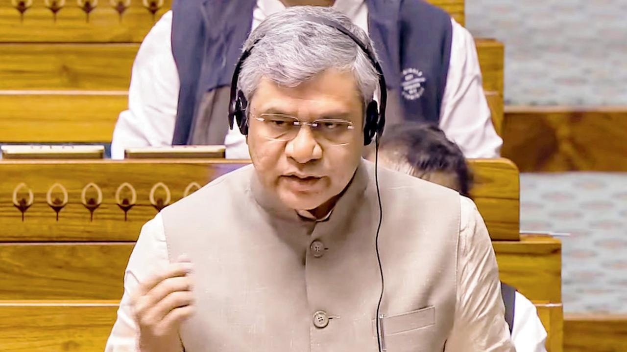 LS passes Railways Amendment Bill