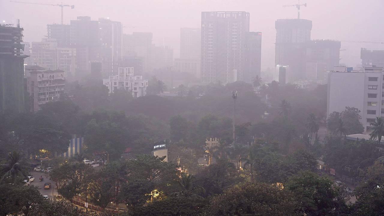 As Mumbai air quality worsens, citizens ask why no ‘poor air alerts’ like rain or floods