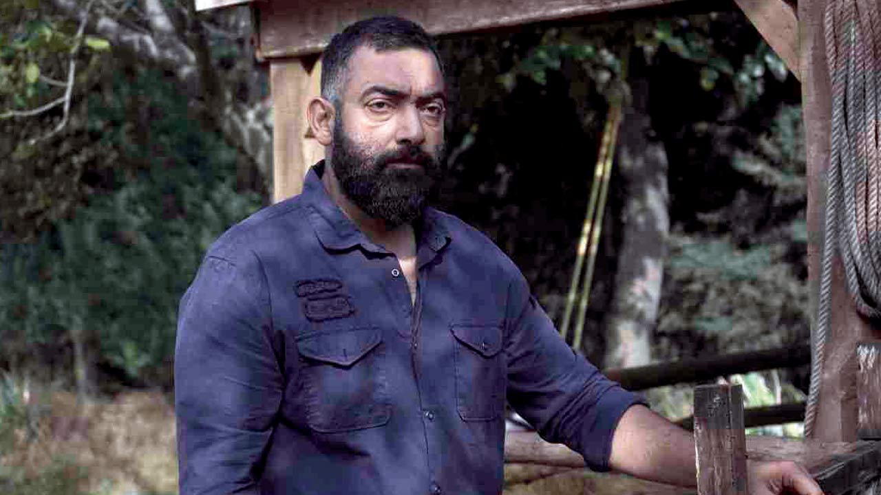 Manav Vij in Tanaav