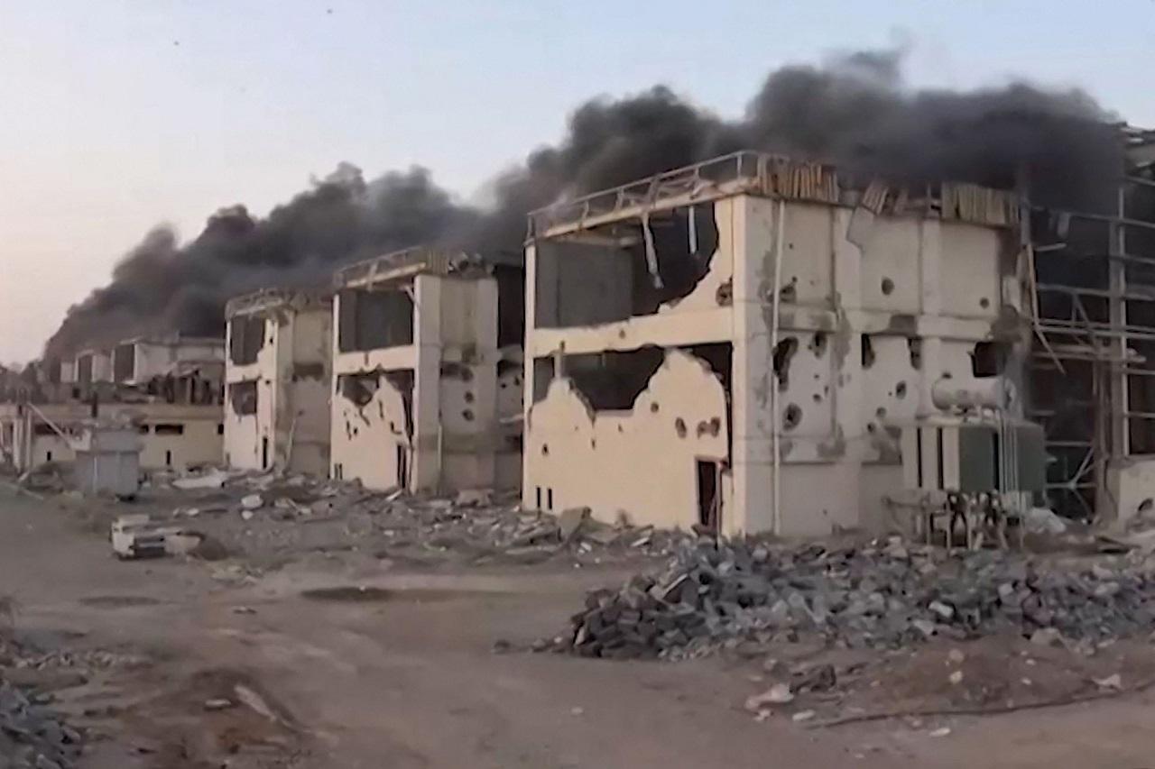 <p>The Houthi terrorist regime operates as an autonomous terrorist group while relying on Iranian cooperation and funding to carry out its attacks. The IDF will not hesitate to operate at any distance against any threat to the State of Israel and its citizens," the IDF concluded</p>