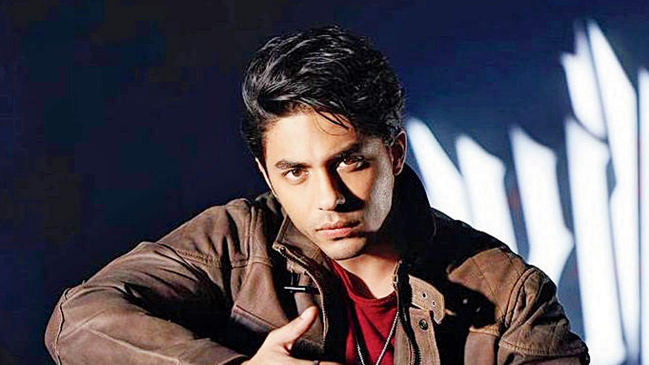 Aryan Khan to shoot award function sequence featuring 18 stars including Shah Rukh Khan for Stardom