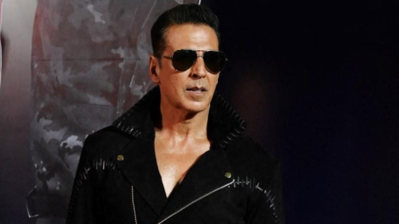 Akshay Kumar injures his eye while performing a stunt on Housefull 5 sets