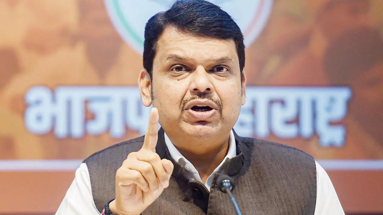 FIR registered against social media users for posting defamatory video about Maharashtra CM 