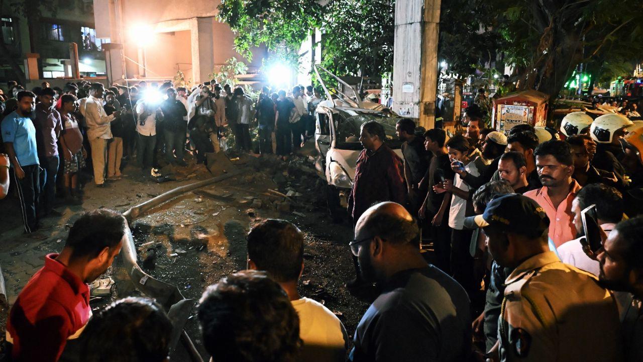 The bus collided with 30-40 vehicles over a 100-meter stretch before crashing into the RCC column of the Solomon Building, breaking its compound wall, the Brihanmumbai Municipal Corporation (BMC) said. (Pic/Sameer Abdedi)