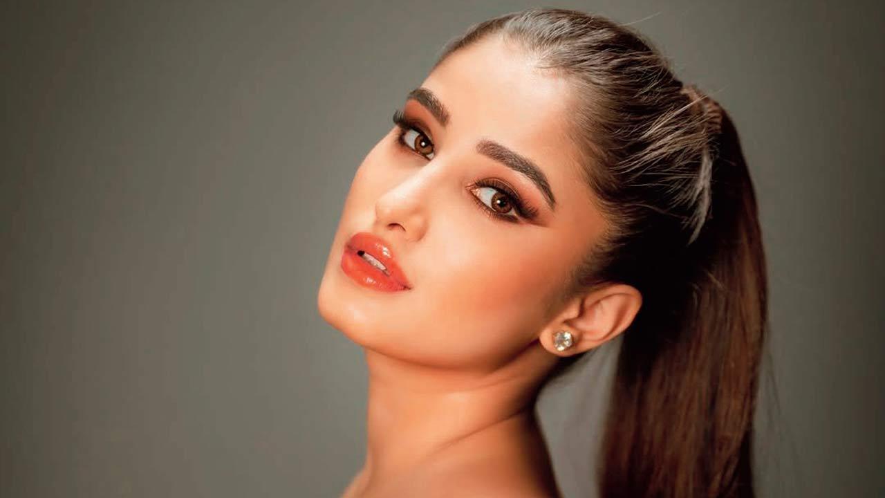 New blood in Bollywood! Rasha Thadani, Ibrahim Ali Khan, Aryan Khan to make grand debut
