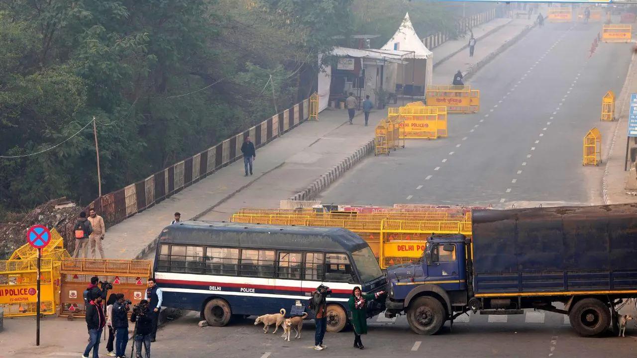 Delhi Police tightens security ahead of Punjab farmers' march to national capital
