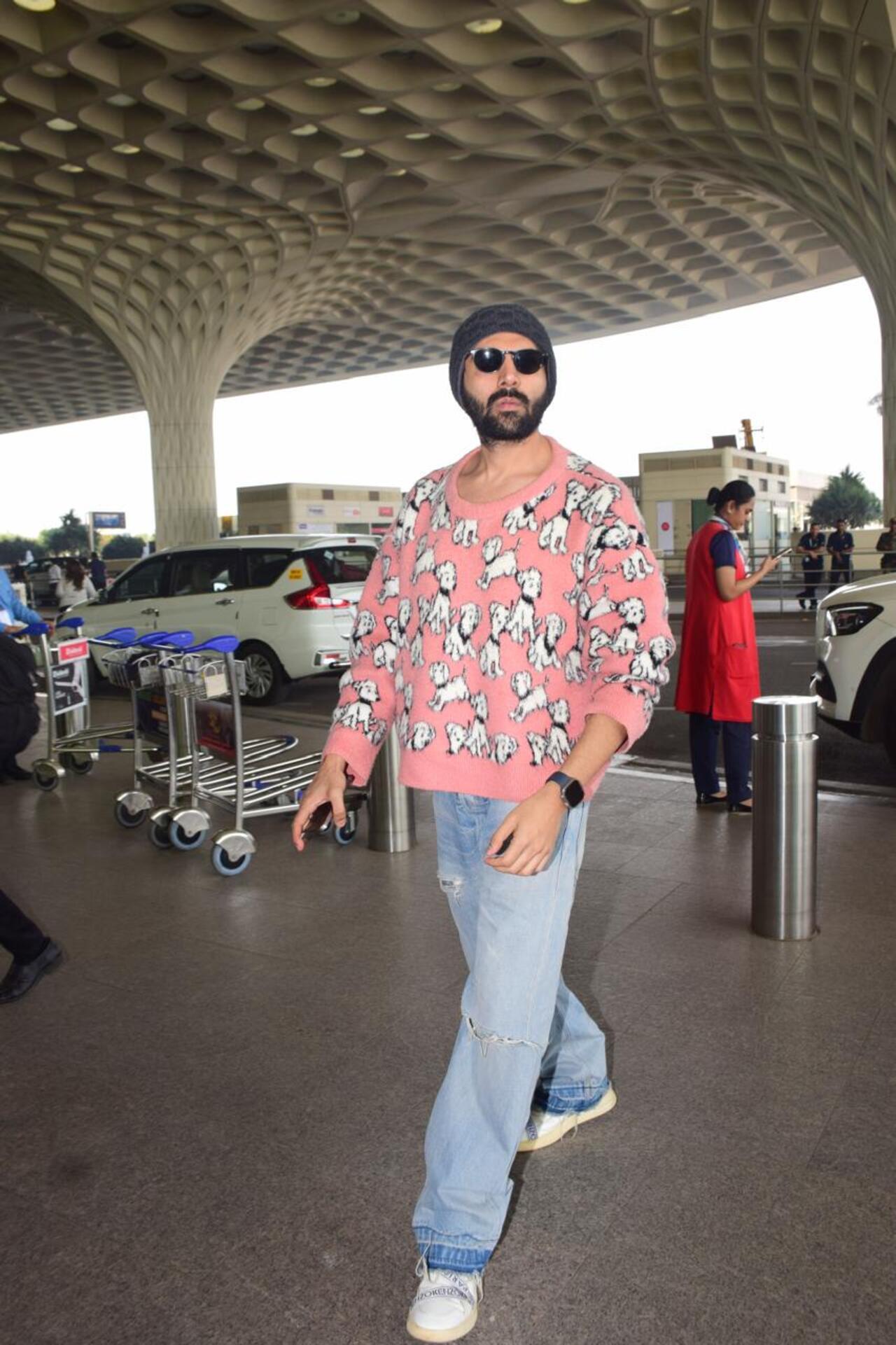 Kartik Aaryan opted for a bohemian look for his outing.