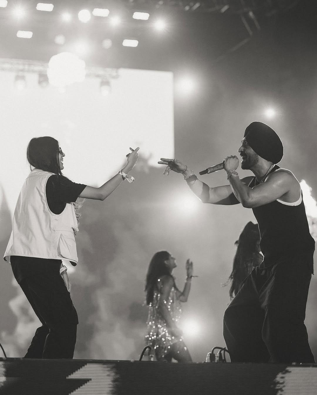 The Punjabi singer enthralled a sea of audience who arrived on a Thursday evening to witness him live.