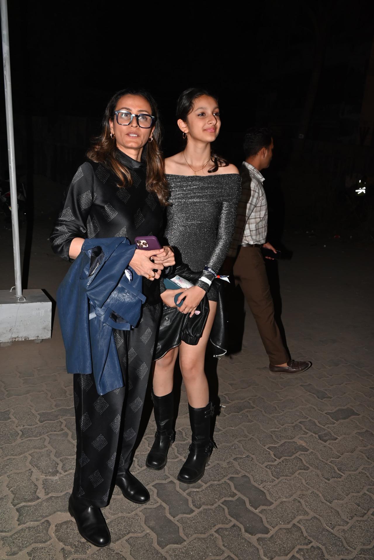 Former actress and wife of Mahesh Babu, Namrata Shirodkar attended the concert with daughter Sitara