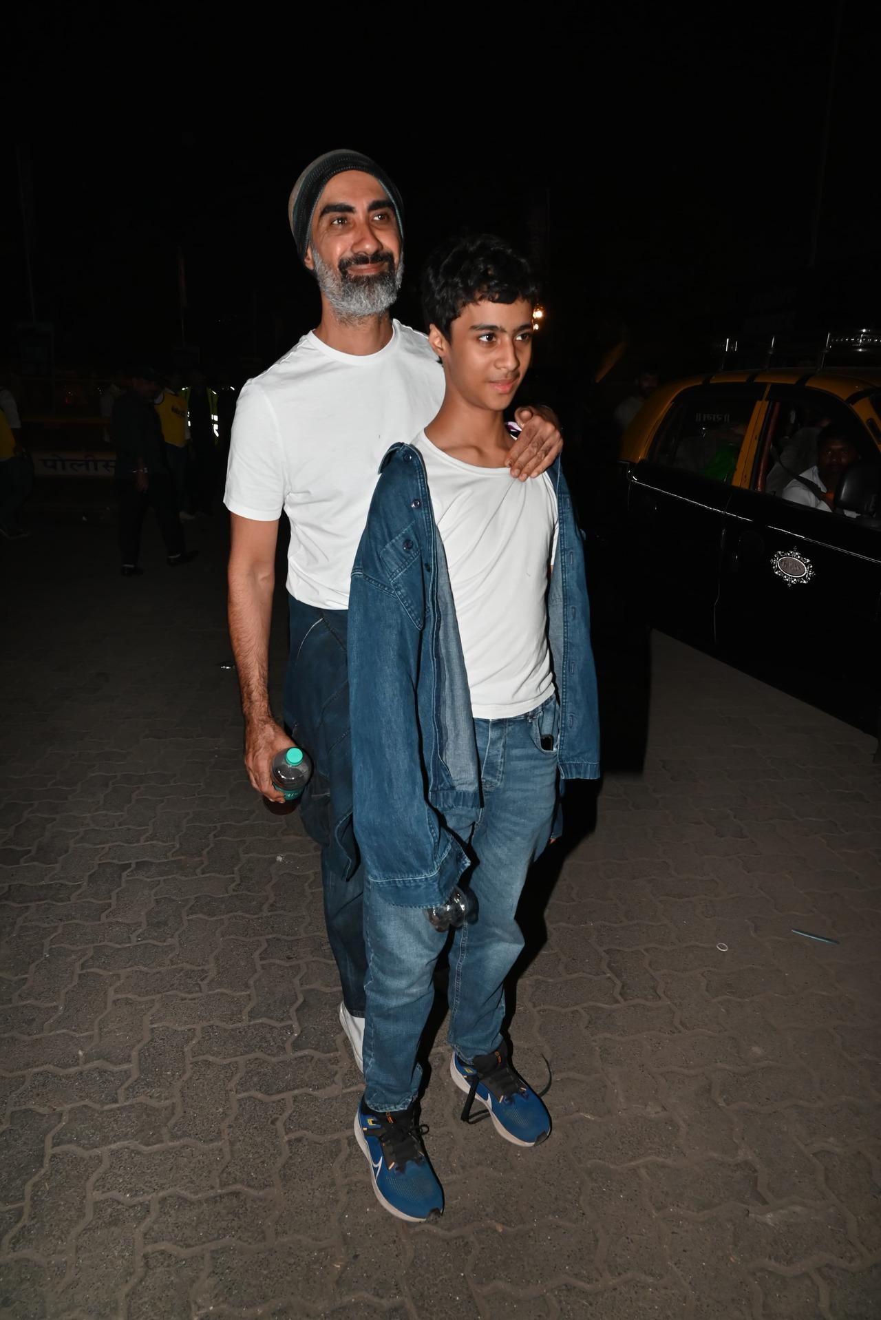 Ranvir Shorey along with his son attended the concert. This is among Ranvir and his ex-wife Konkona's son's rare public appearance