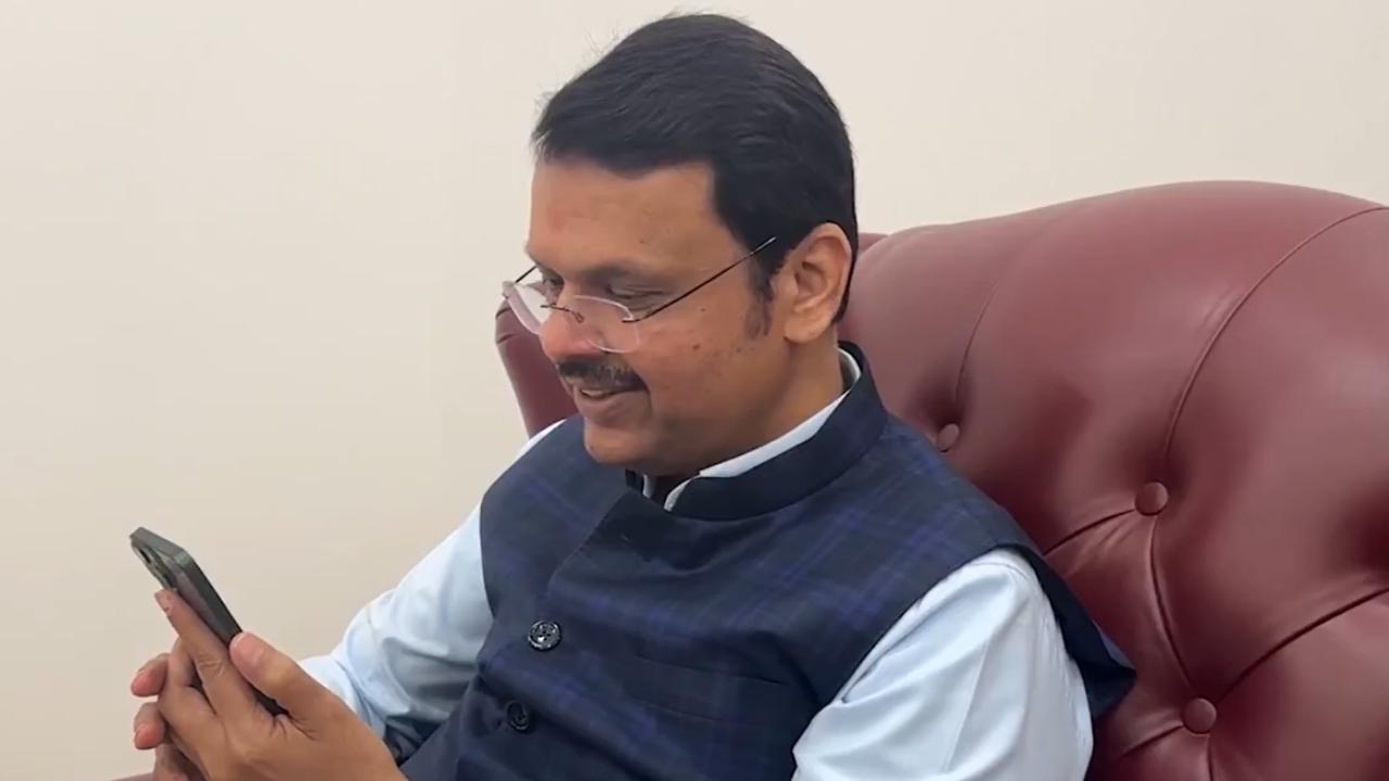 Maharashtra CM speaks to newly-crowned chess world champion D Gukesh over phone, hails him for 'achievement'